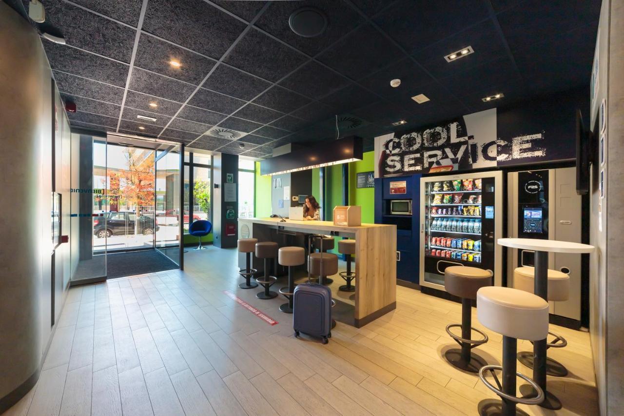 Ibis Budget Huerta De Murcia Exterior photo