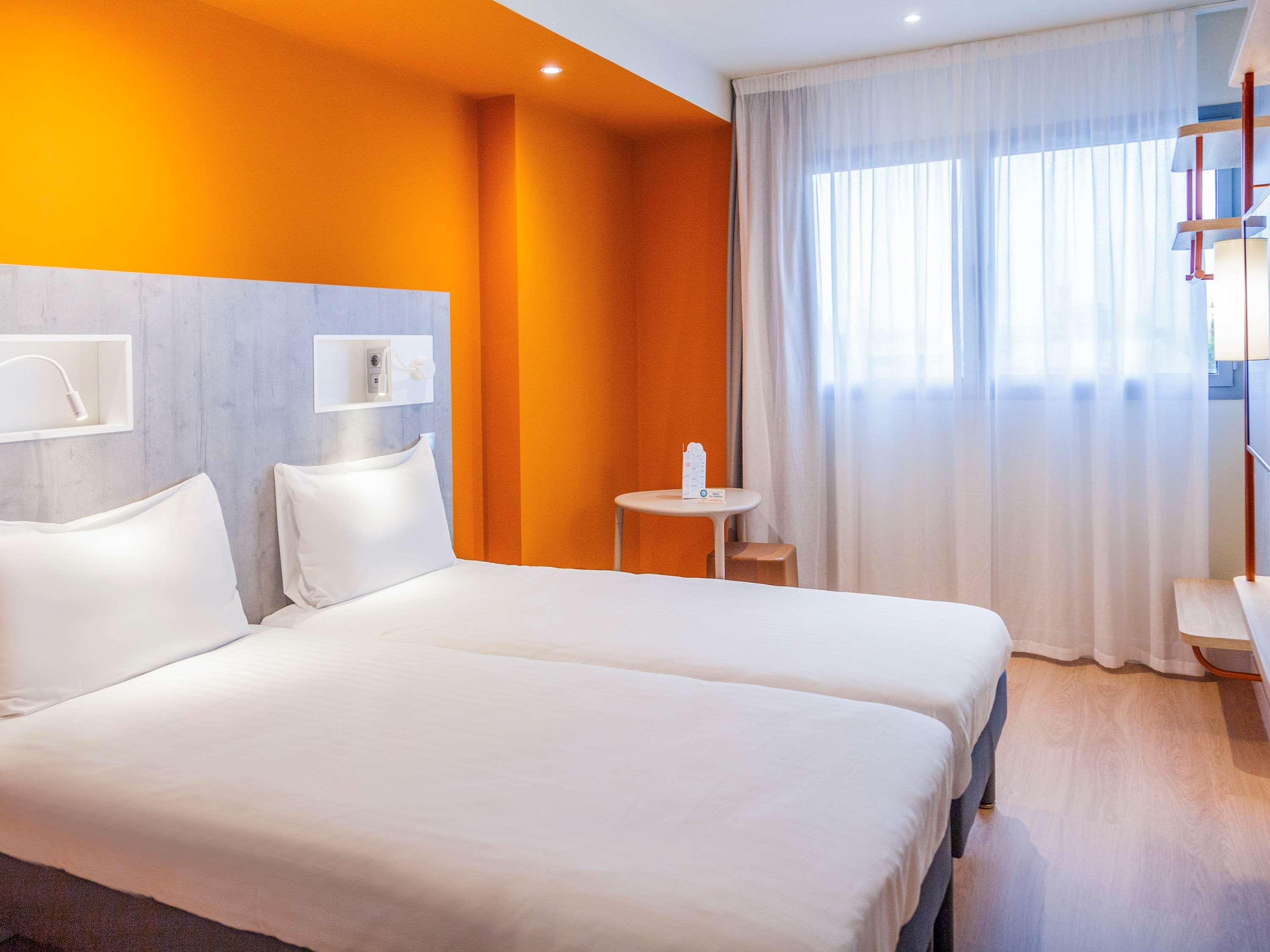 Ibis Budget Huerta De Murcia Exterior photo